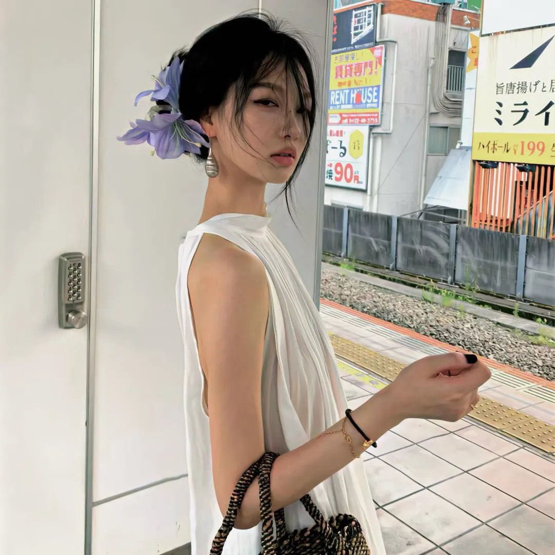香港白蔷薇海报