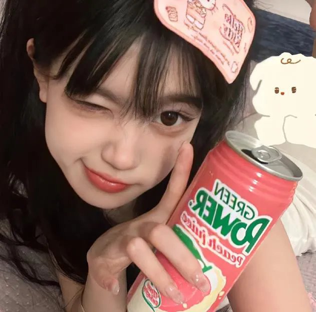 阴目侦信海报
